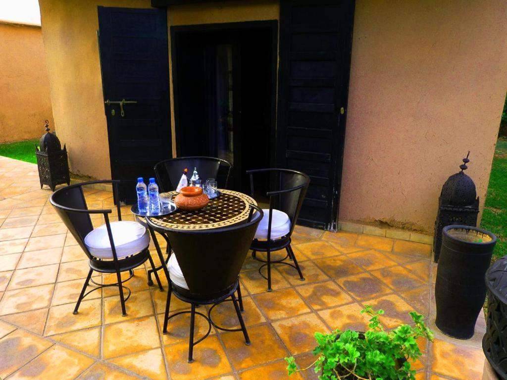 Villa Tata Marie Maison D'Hotes Marrakech Marrakesch Exterior foto